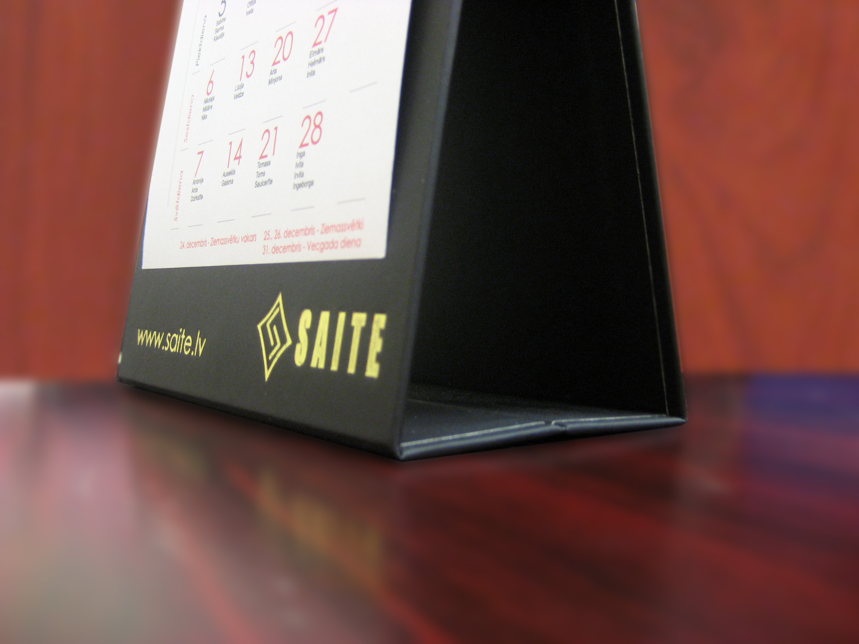 Reklamnoe agenstvo Lattims nakleiki