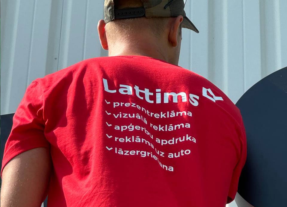 Reklamas agentura Lattims apgerbs