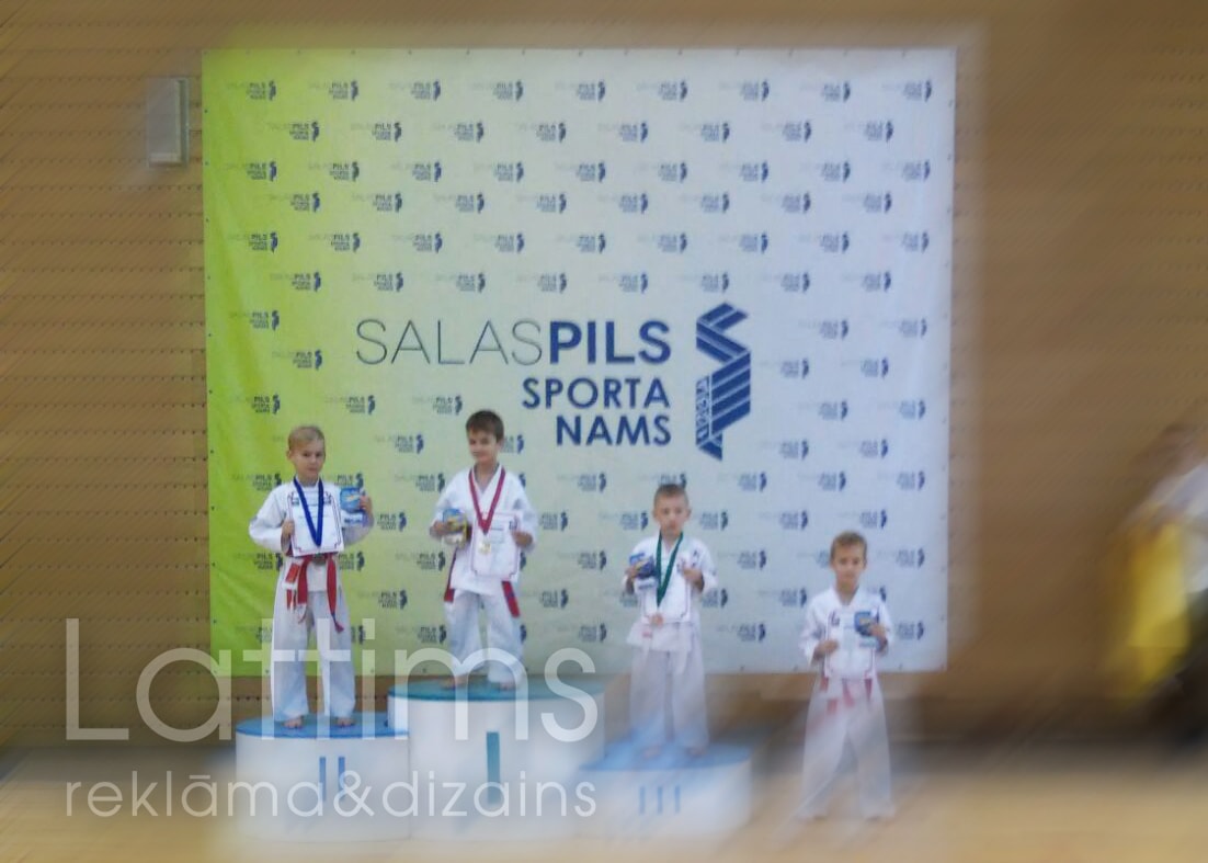 Reklamnoe agenstvo Lattims prokat fotosteni