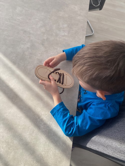 SIA Lattims izdeliya iz dereva