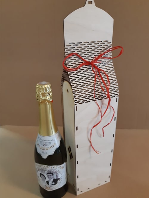 SIA Lattims izdeliya iz dereva