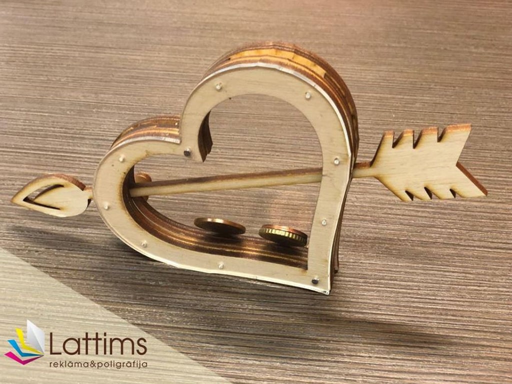 SIA Lattims izdeliya iz dereva