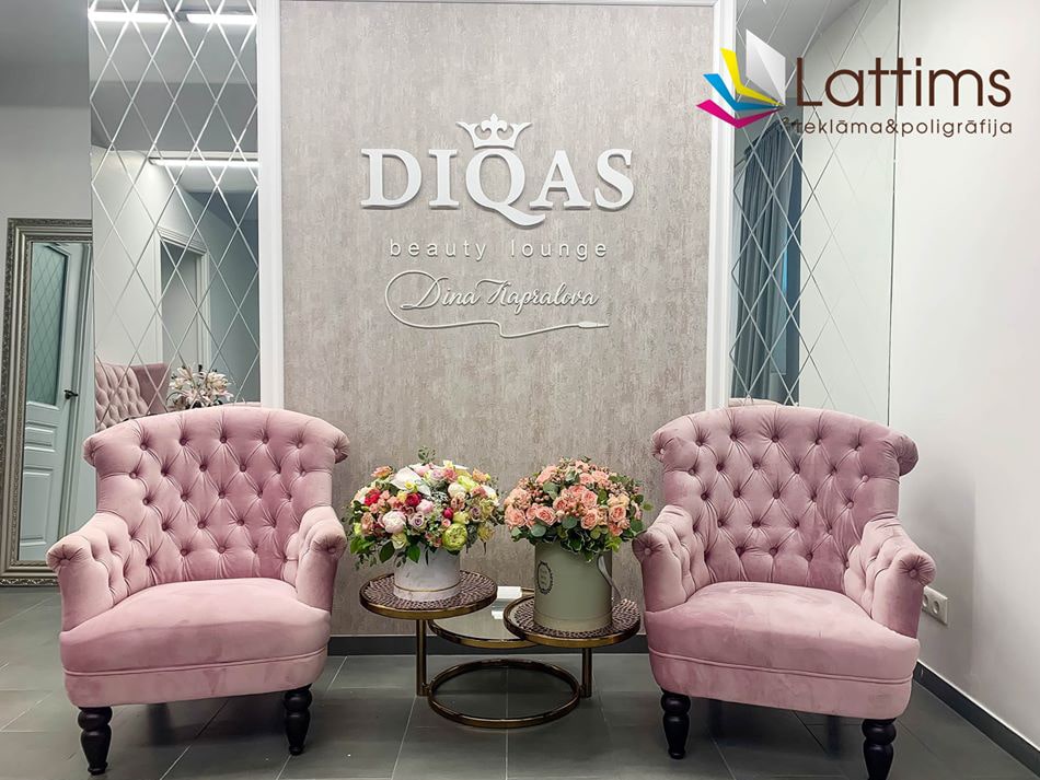 Reklamnoe agenstvo Lattims lazernaya rezka iz dereva