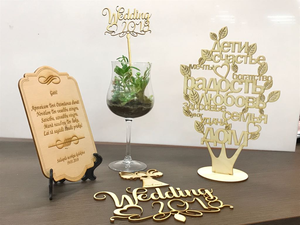 Reklamnoe agenstvo Lattims lazernaya rezka iz dereva